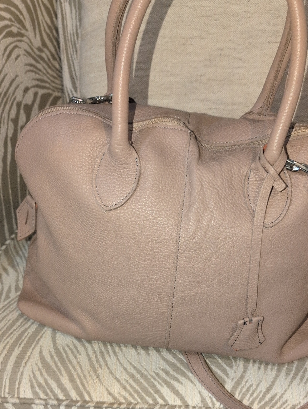 Serrapiana Italian Leather with Shoulder Strap In Dusty Blush